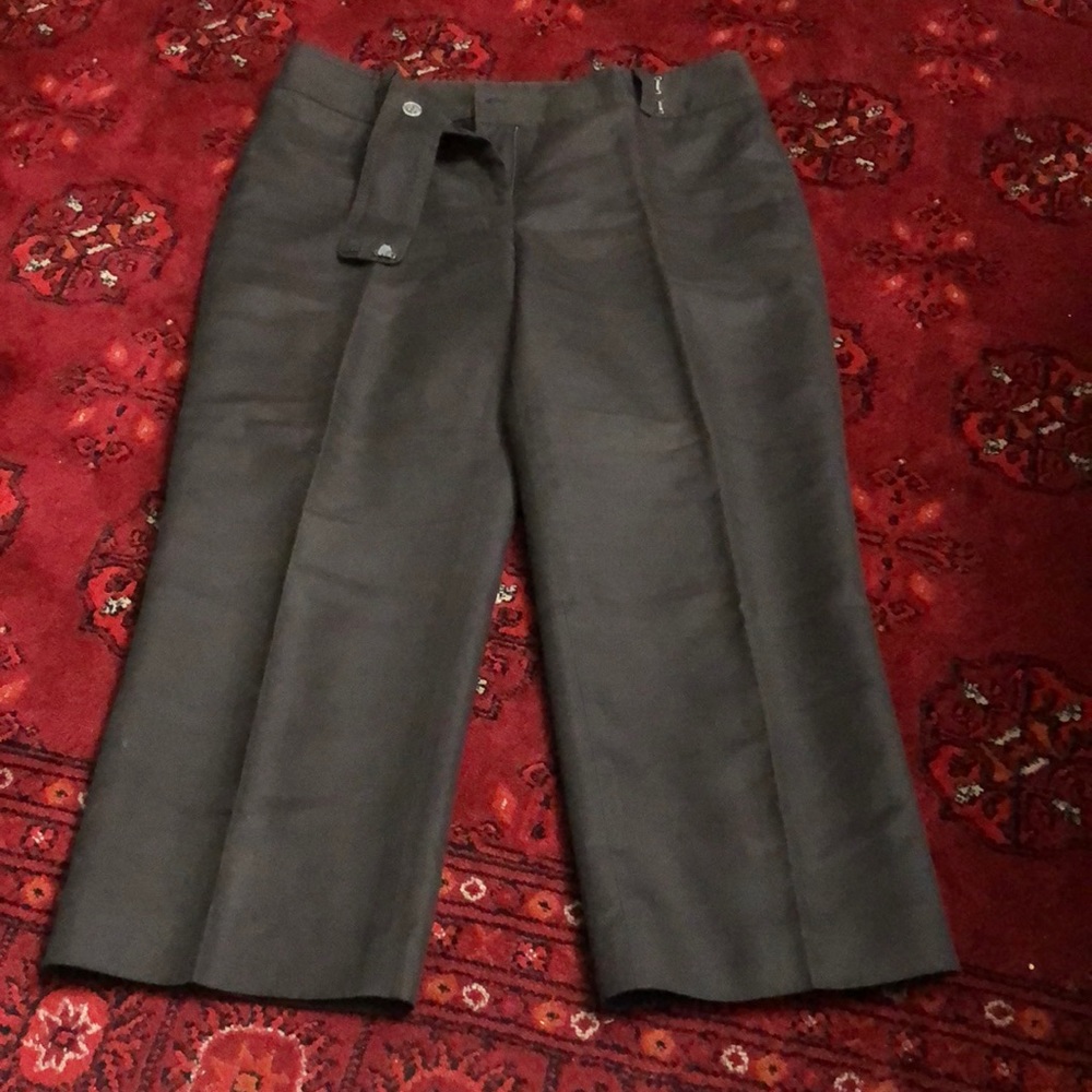 ANN TAYLOR CAPRI SIZE 8 made in Philippines 🇵🇭